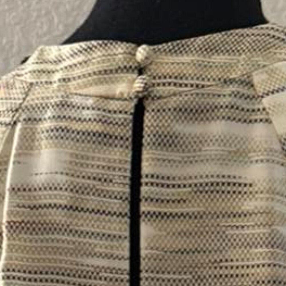 WORTH NY 100% Silk Sleeveless Pleated Neck Blouse in Patterned Fabric Size 8 - Picture 2 of 9